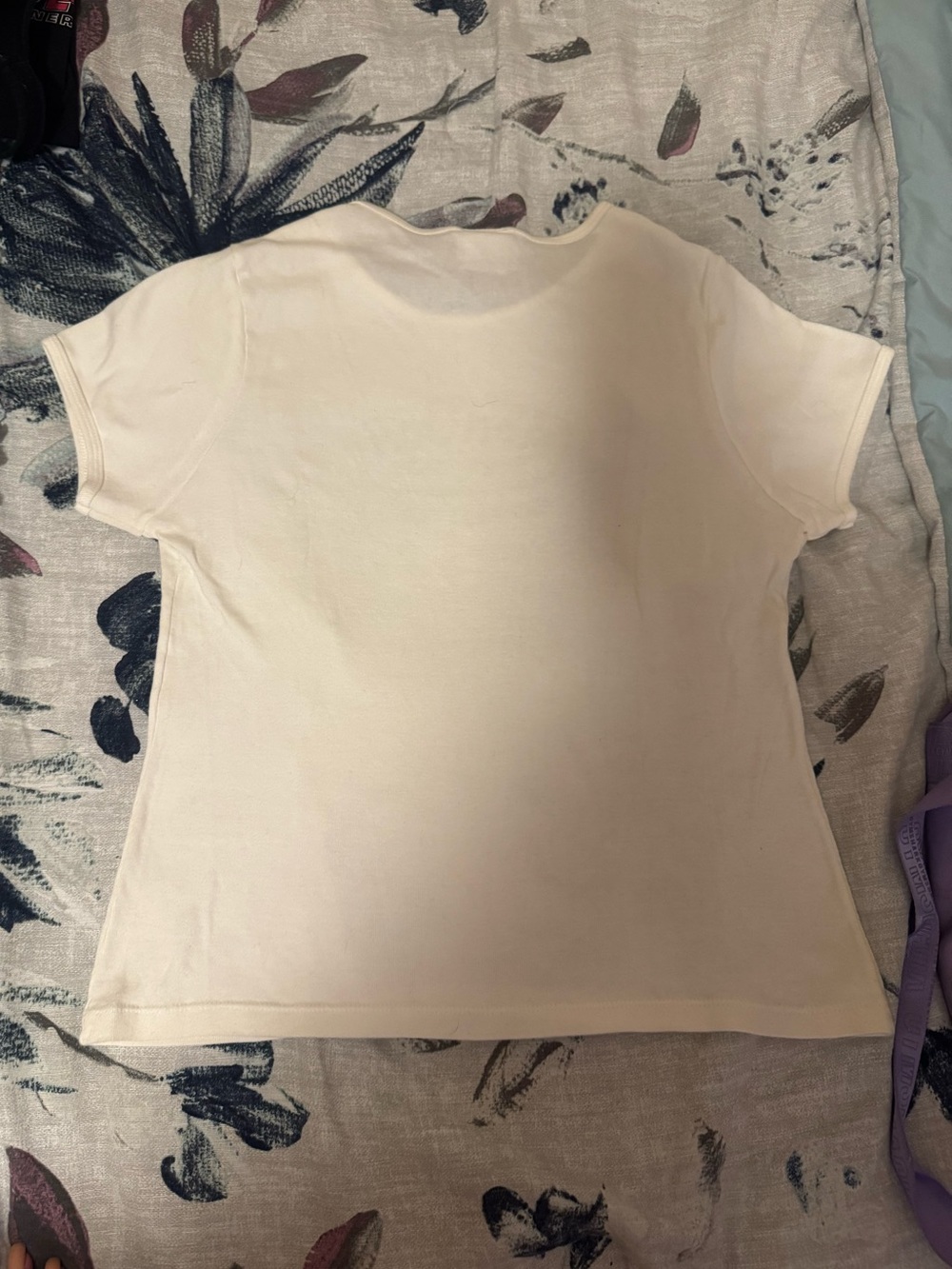 Shirt - Picture 4 of 5